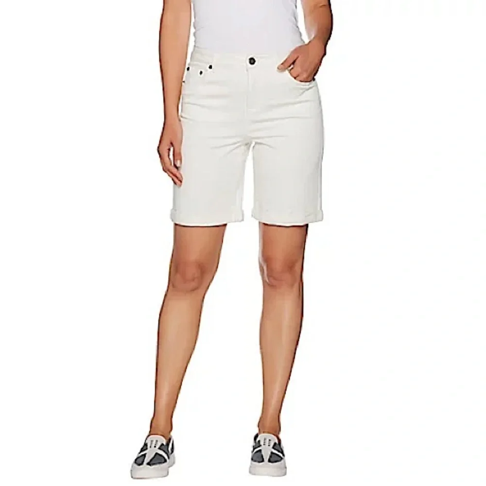 LOGO by Lori Goldstein 5-Pocket Stretch Soft Twill Light Ivory Bermuda‎ Shorts 4